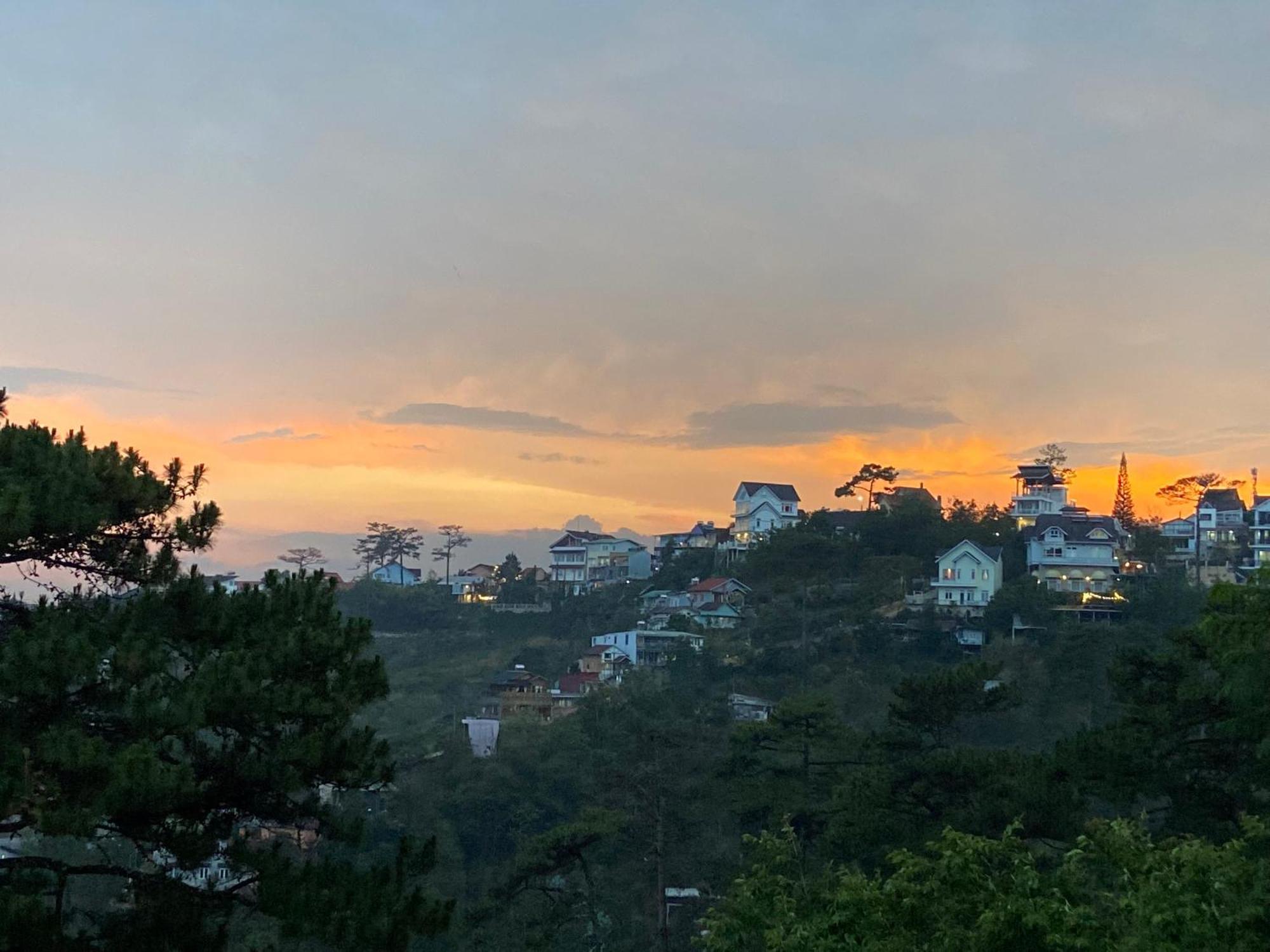 Dalat Memories Homestay - Pho Suong Mo Νταλάτ Εξωτερικό φωτογραφία
